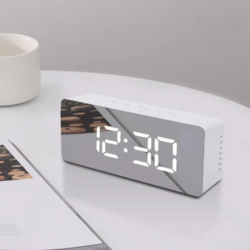 Smart LED Digital Alarm Clock – Sleek Modern Design for Bedroom & Desk ⏰✨