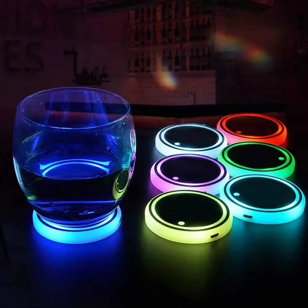 أضواء LED RGB لحامل أكواب السيارة - قواعد أكواب محيطية قابلة لإعادة الشحن بـ 7 ألوان 🚗✨